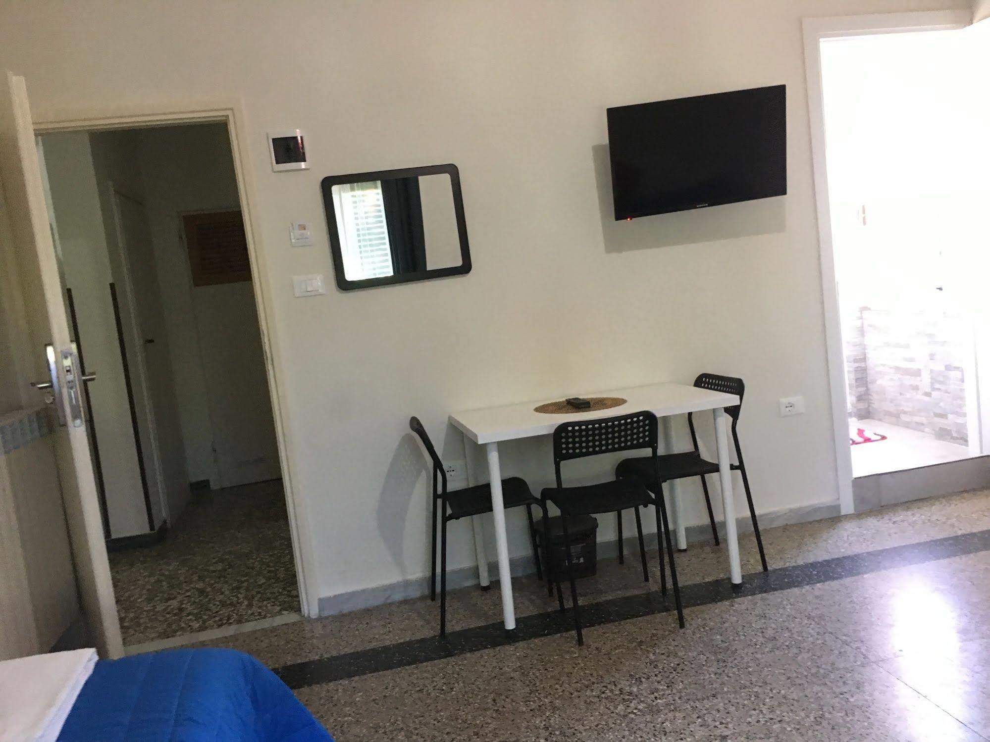 Bed & Breakfast Aliante Turist House Pisa